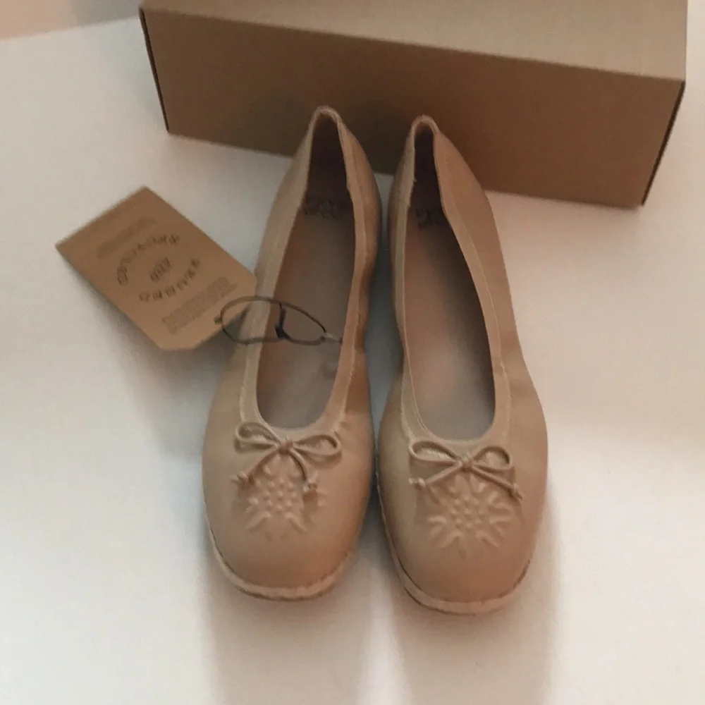 NEW Frye‎ and Co. Womens Willow Ballet Flats